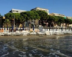 Hotelli Grand Hotel Spiaggia (Alassio, Italia)