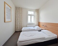 Hotel Villa Celia (Sellin, Germany)