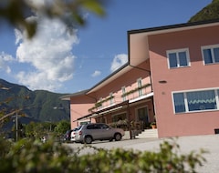 Alma Living Hotel- Al Girarrosto (Venzone, Italy)