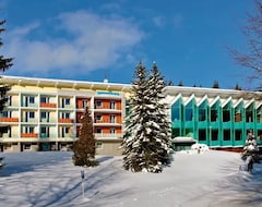 Otel Montana (Špindleruv Mlýn, Çek Cumhuriyeti)