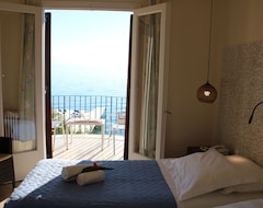 Hotel Dassia Beach (Dassia, Greece)
