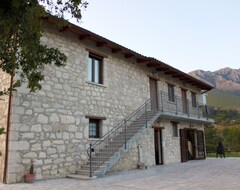 Otel Masseria Mastrangelo (Prata Sannita, İtalya)