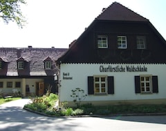 Hotel Churfuerstliche Waldschaenke (Moritzburg, Germany)