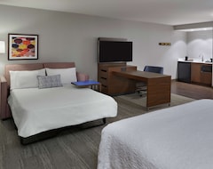 Hotel Hampton Inn & Suites by Hilton Montreal Dorval (Dorval, Kanada)