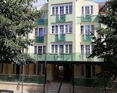Khách sạn Erzsebet (Hévíz, Hungary)