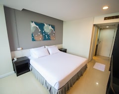 Hotel Kessiri (Si Saket, Thailand)