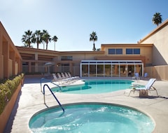 Khách sạn Vista Mirage Resort (Palm Springs, Hoa Kỳ)