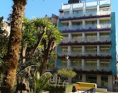 Hotel Oasis Plaza (Benidorm, España)