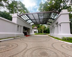 Hotel Novotel Bogor Golf Resort & Convention Center (Bogor, Indonesia)