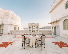 Khách sạn Taj Lake Palace (Udaipur, Ấn Độ)