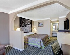 Hotel Super 8 By Wyndham Knoxville East (Knoxville, EE. UU.)