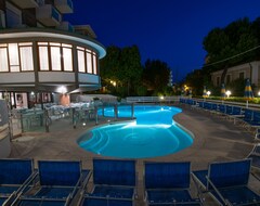 Căn hộ có phục vụ Hotel Torretta (Cattolica, Ý)