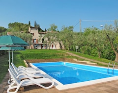 Hotel Ai Pignoi 1. sal - 4 sovepladser lejlighed, pool og udsigt - Garda (Garda, Italien)