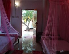 Khách sạn Sunntop Cabana (Trincomalee, Sri Lanka)