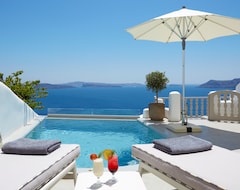 Hotel Filotera Suites (Oia, Greece)