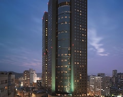 Hotel Shangri-La Far Eastern, Taipei (Taipei City, Taiwan)