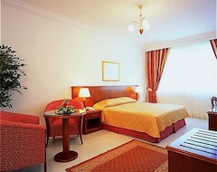 Khách sạn Hotel Embassy Suites Sharjah (Sharjah, Các tiểu vương quốc Ả Rập Thống Nhất)