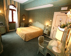 Hotel Locanda Ca' Del Brocchi (Venice, Italy)