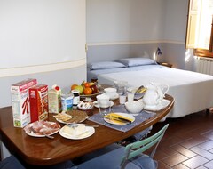 Hotel Gianna's (Florence, Italy)