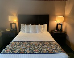 Khách sạn Lincoln Inn Express Hotel & Suites (Oklahoma City, Hoa Kỳ)
