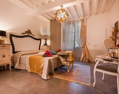 Khách sạn Sweet Tuscany Appartamento Gold (Arezzo, Ý)