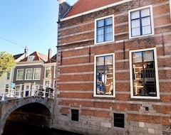 Khách sạn Hotel Grand Canal (Delft, Hà Lan)