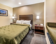 Hotel Quality Inn & Suites Near Nas Fallon (Fallon, USA)