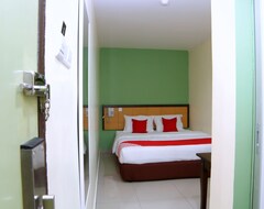 Hotel OYO 44054 Holiday Mansion Inn (Sibu, Malezija)