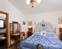 Hotel Su Barchile (Orosei, Italy)