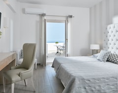 Hotel Santorini Palace (Fira, Greece)