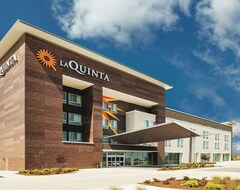 Khách sạn La Quinta Inn & Suites Wichita Northeast (Wichita, Hoa Kỳ)