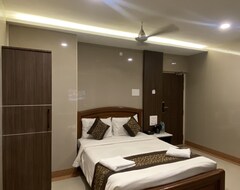 Khách sạn Hotel Sivas Regency (Periyakulam, Ấn Độ)