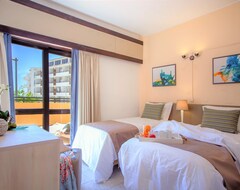 Aparthotel Turial Old Town Ocean View (Albufeira, Portugal)