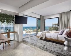 Hotel Dyo Suites (Rethymnon, Greece)