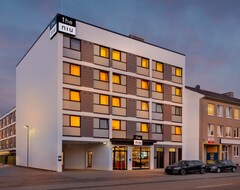 Hotel the niu Keg (Hamburg, Germany)