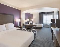Khách sạn La Quinta Inn & Suites Arlington North 6 Flags Dr (Arlington, Hoa Kỳ)