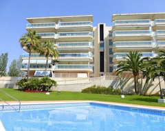 Hotel Uhc Ventura Park Apartments (Salou, Spain)