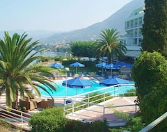 Khách sạn Messinian Bay Hotel (Mikri Mantineia, Hy Lạp)