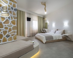 Hotel Villa Oasis (Limenaria, Greece)