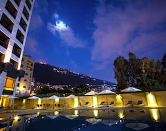 Khách sạn The Rooms Boutique Hotel (Jounieh, Lebanon)
