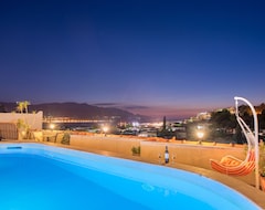 Hotelli Hotel Virginia (Vathi -Samos Town, Kreikka)