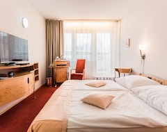 Hotel Set (Bratislava, Slovakia)