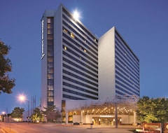 Otel Doubletree By Hilton Tulsa Downtown (Tulsa, ABD)