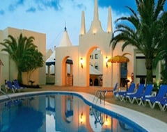 Hotel Alua Suites Fuerteventura (Corralejo, Spain)