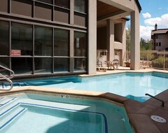 Hotel Chateau Chamonix by Wyndham Vacation Rentals (Steamboat Springs, USA)