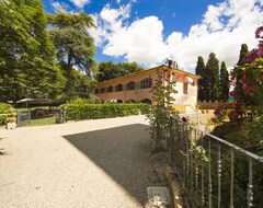 Villa Lecchi Hotel Wellness (Poggibonsi, İtalya)