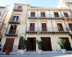 Casa Nostra Boutique Hotel (Palermo, Italy)