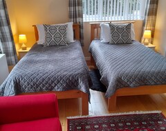 Hotelli Sunny Nest (Cheltenham, Iso-Britannia)