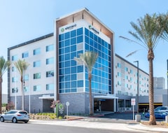 Khách sạn Element Irvine (Irvine, Hoa Kỳ)