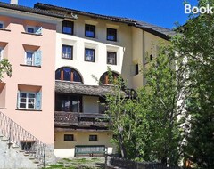 Hotelli Chesa Frizzoni - One Bedroom (Celerina-Schlarigna, Sveitsi)
